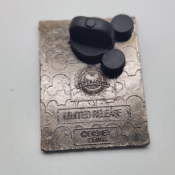 Disney Pin Trading Figment Black and White Dumbo Snapshot 2011 Limited Release - Picture 2 of 4